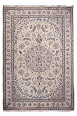 Nain Persian Rug, 249 x 336 cm