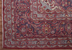 Mashad Persian Rug, 285 x 382 cm border detail