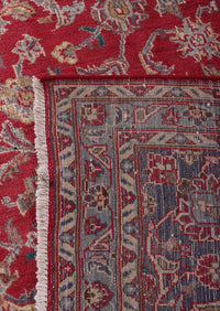 Mashad Persian Rug, 285 x 382 cm corner detail