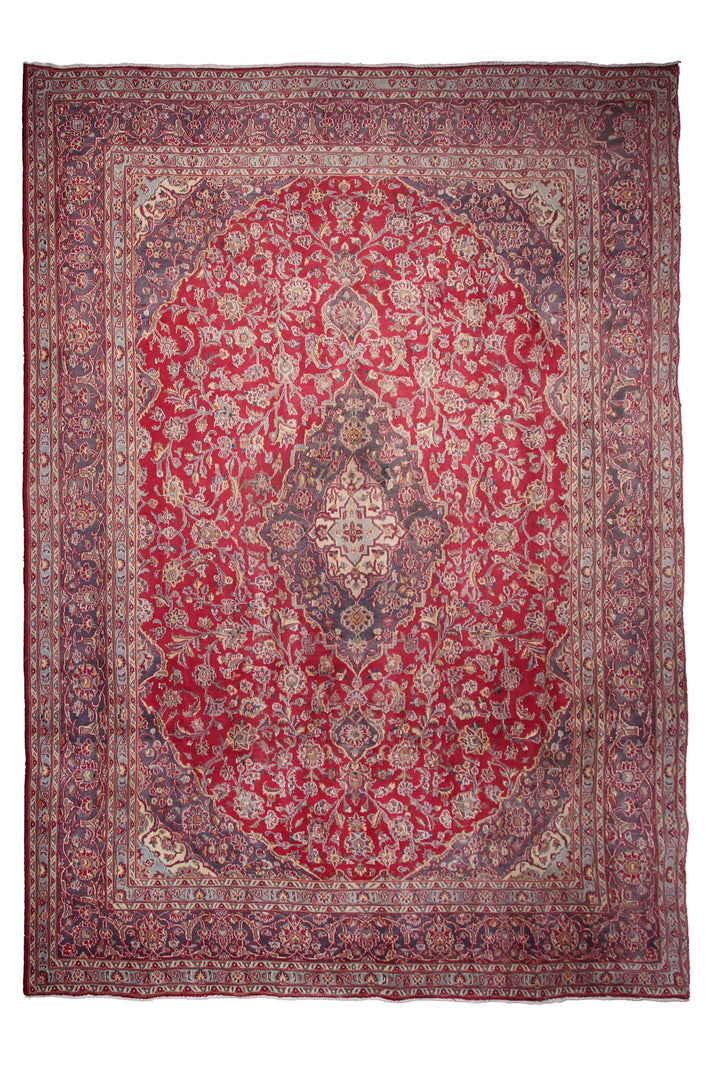 Mashad Persian Rug, 285 x 382 cm
