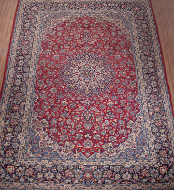 Najafabad Persian Rug, 307 x 438 cm