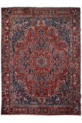 Bakhtiari Persian Rug, 295  x 372 cm