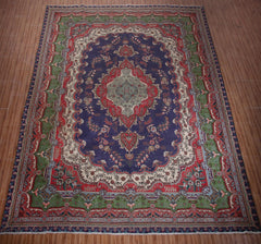 Tabriz Persian Rug, 300 x 385 cm