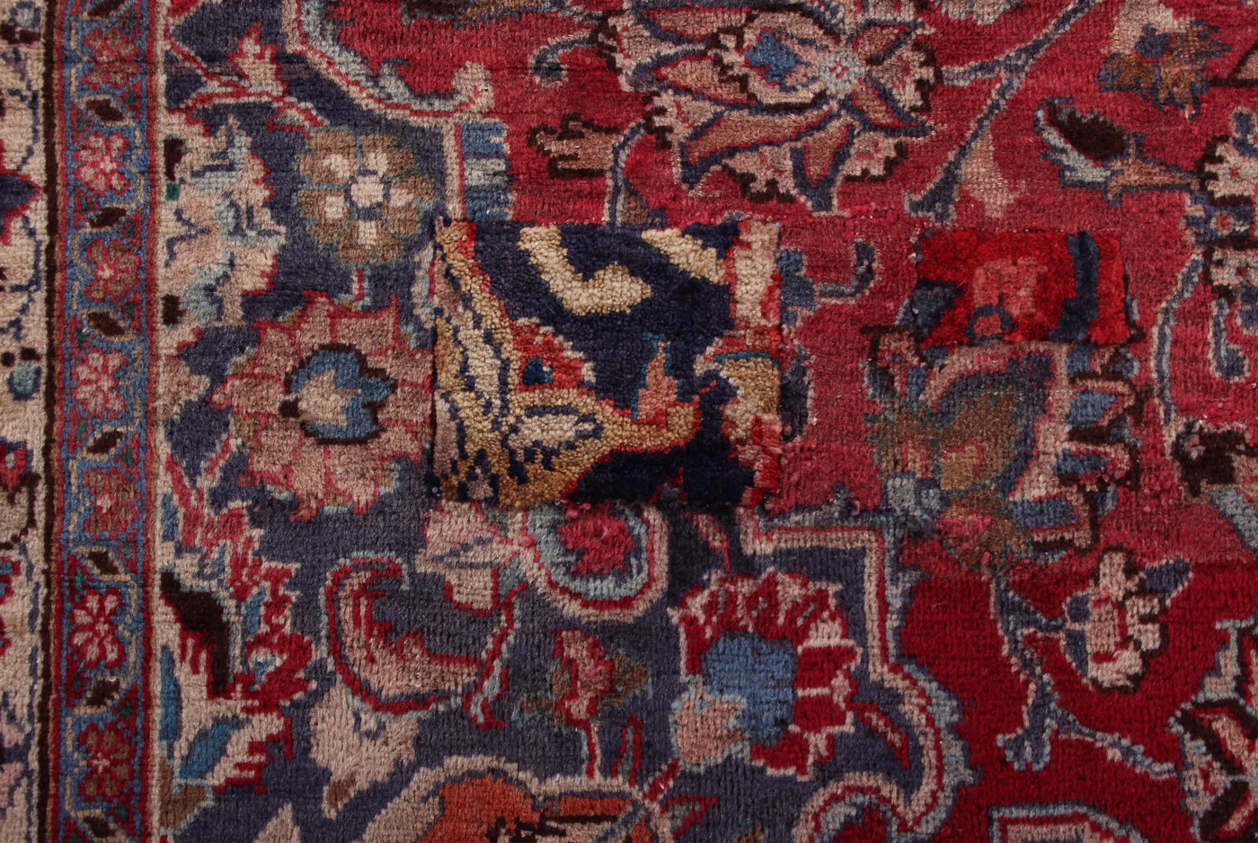 Vintage Mashad Persian Rug – Sapphire Crest
