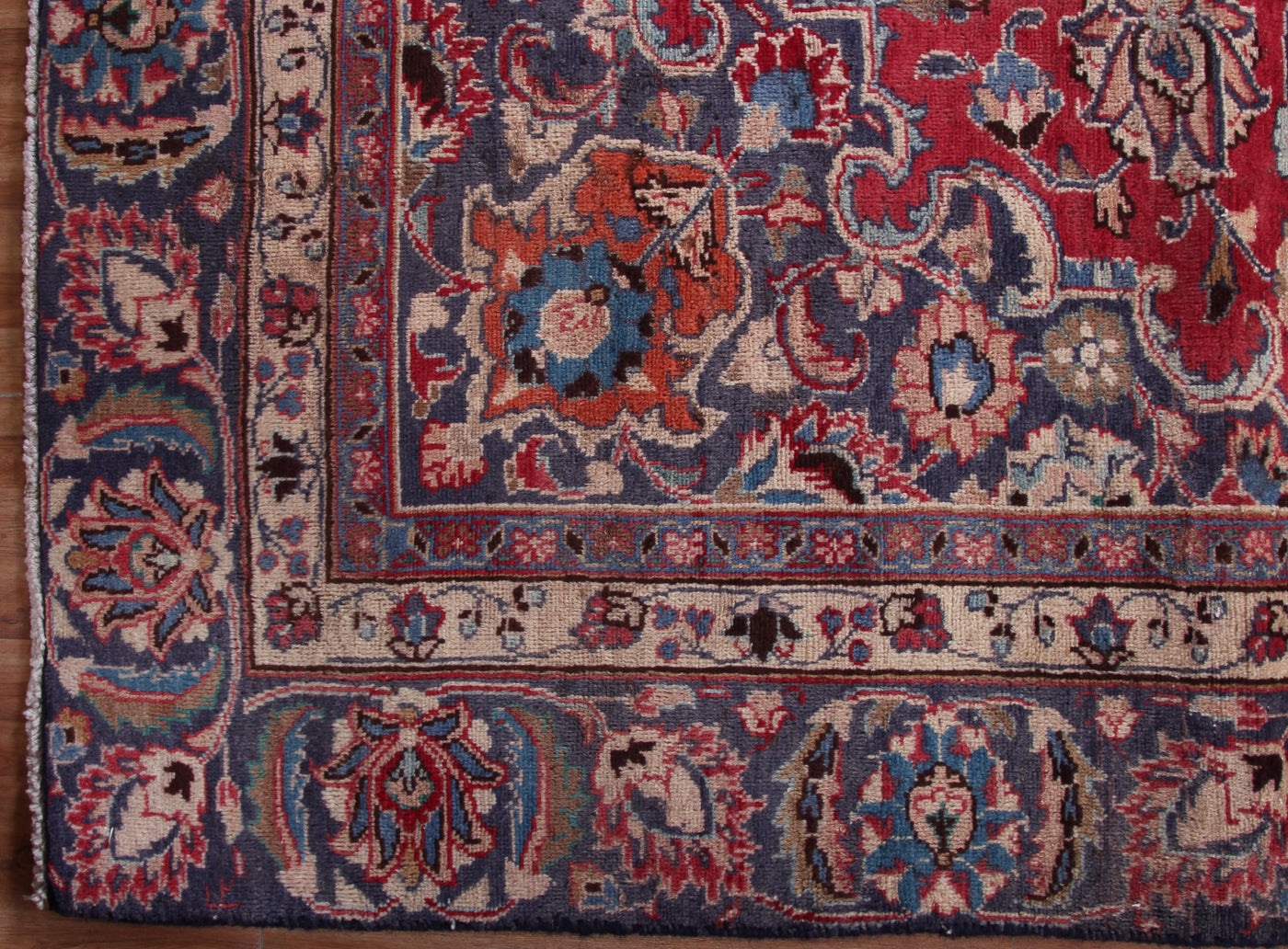 Vintage Mashad Persian Rug – Sapphire Crest