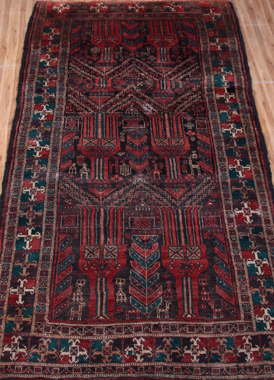 Baluchi Persian Rug, 122 x 228 cm
