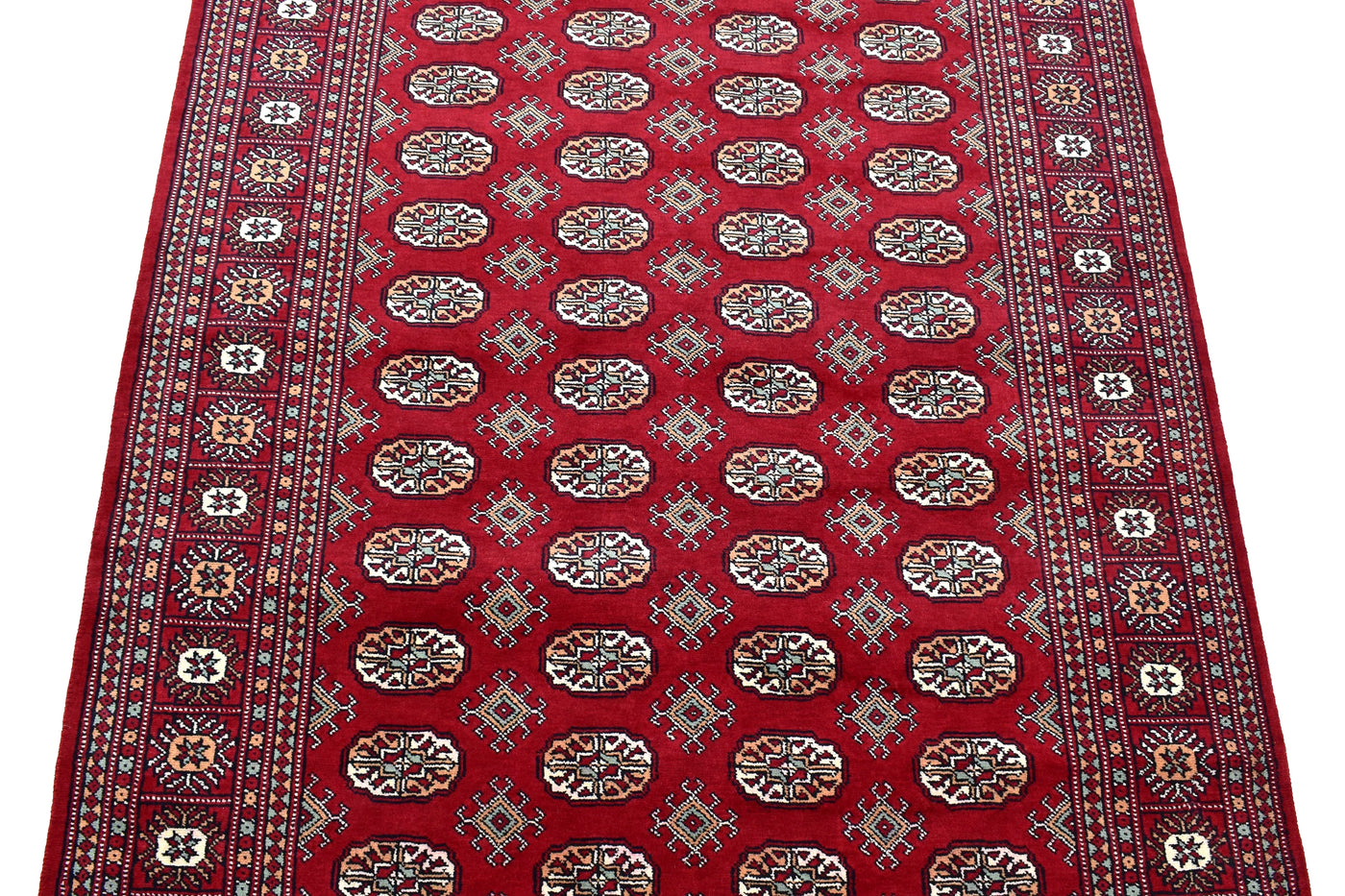 Bukhara Persian Rug – Carmine Lattice