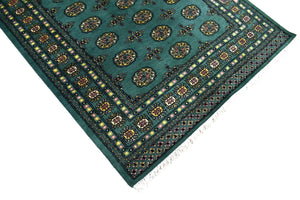 Bukhara Persian Rug, 139 x 204 cm
