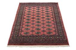 Bukhara Persian Rug, 139 x 182 cm