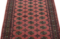 Bukhara Persian Rug, 139 x 182 cm