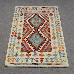 Hand-woven Afghan Kilim, 101 x 152 cm