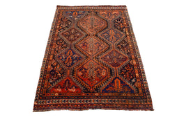 Shiraz Persian Rug, 137 x 228 cm