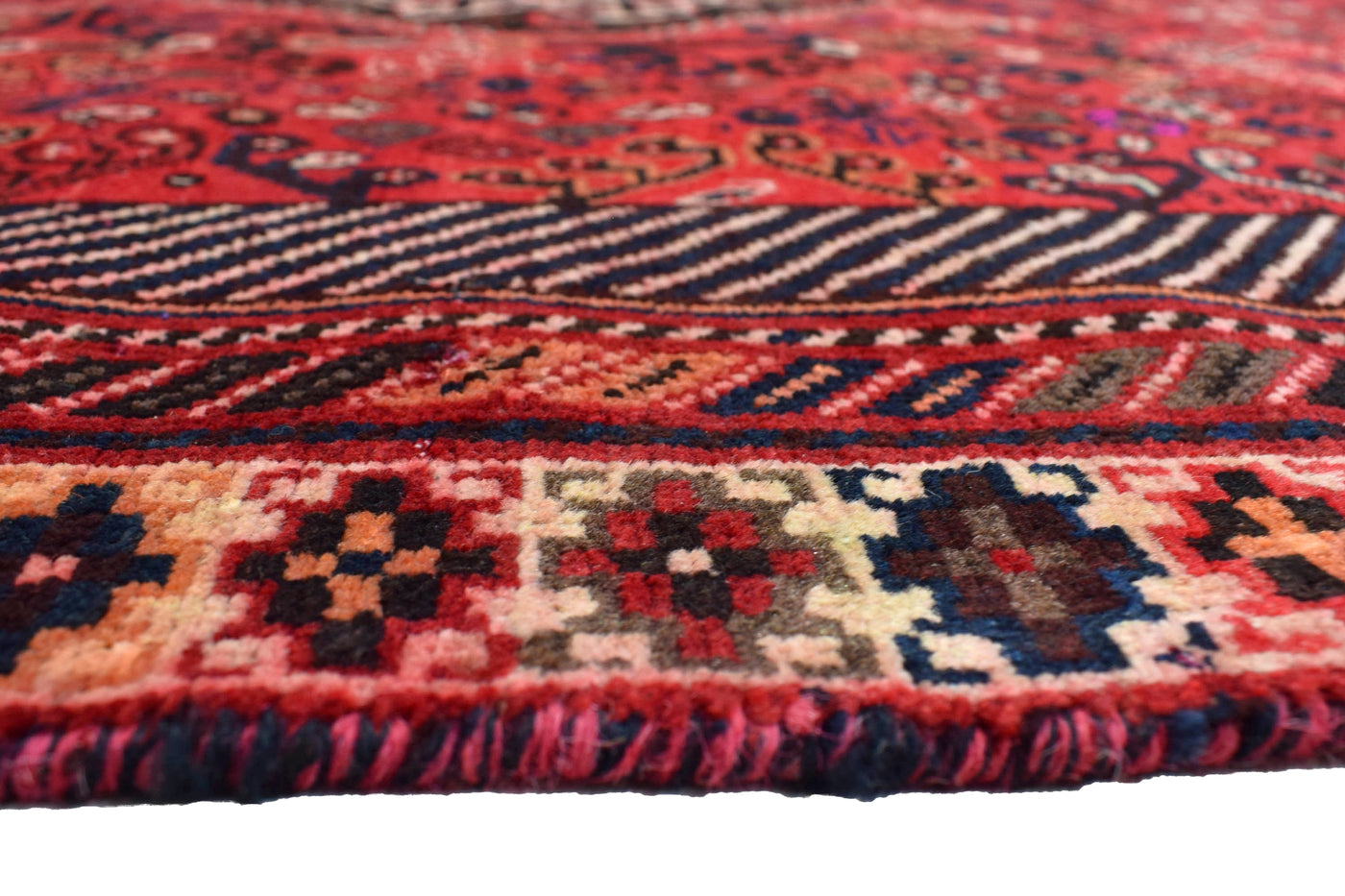Vintage Shiraz Persian Rug – Coal Drift