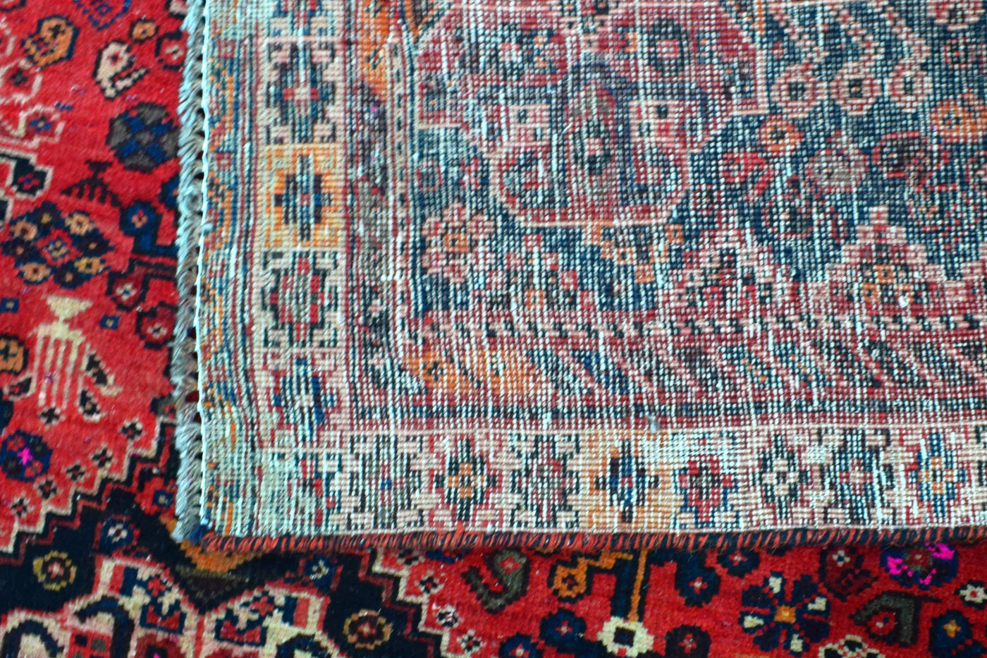Vintage Shiraz Persian Rug – Coal Drift