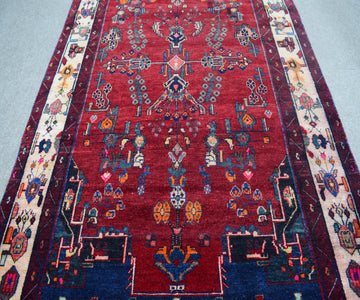 Hand Knotted Vintage Persian Shiraz Rug 154 x 262 cm