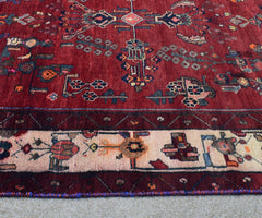 Hand Knotted Vintage Persian Shiraz Rug 154 x 262 cm
