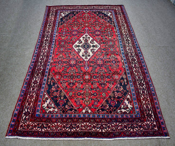 Hand Knotted Vintage Shiraz Persian Rug, 200 x 302 cm (Clearance)