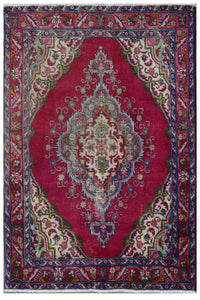 Hand knotted vintage Persian Shiraz rug 137x187 cm full view with deep red field and ornate ivory medallion