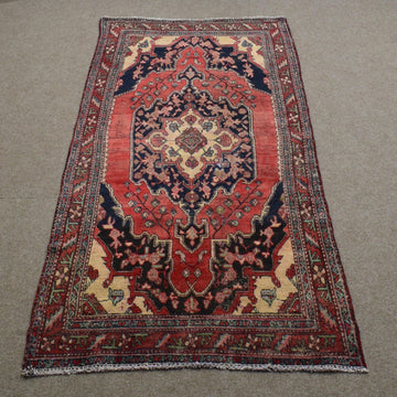 Hand Knotted Vintage Persian Shiraz Rug, 97 x 240 cm