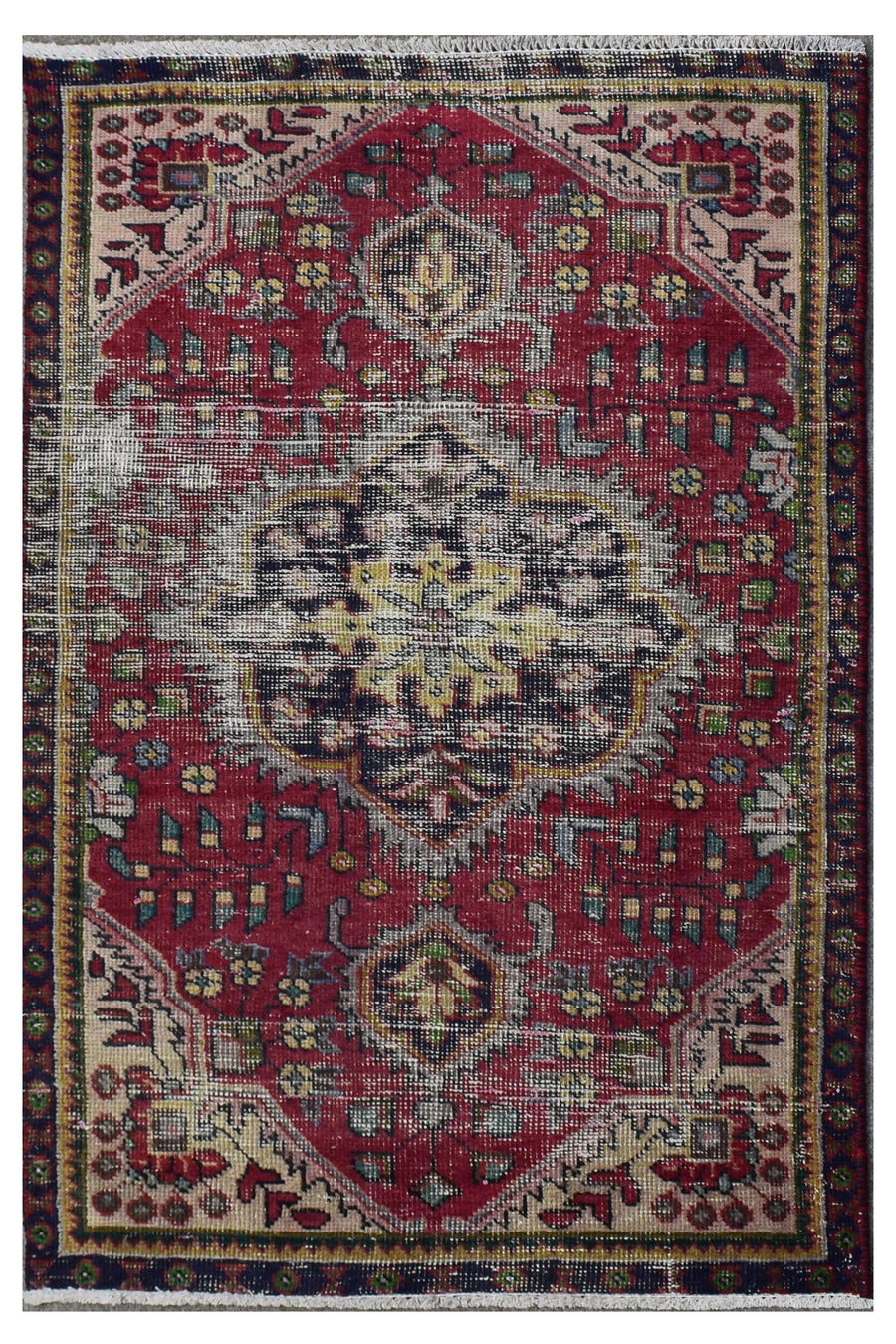 Hand knotted vintage Persian Shiraz rug 90x137 cm with central medallion on rich red field and tribal motifs