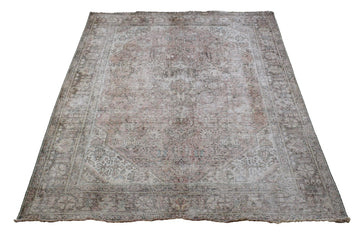 DISTRESSED Vintage Persian Rug, 198 x 285 cm