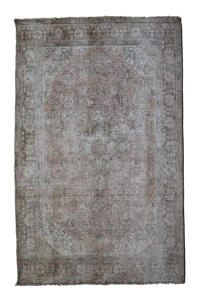 DISTRESSED Vintage Persian Rug, 198 x 285 cm