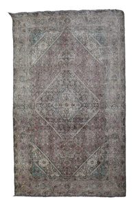 DISTRESSED Vintage Persian Rug, 195 x 297 cm
