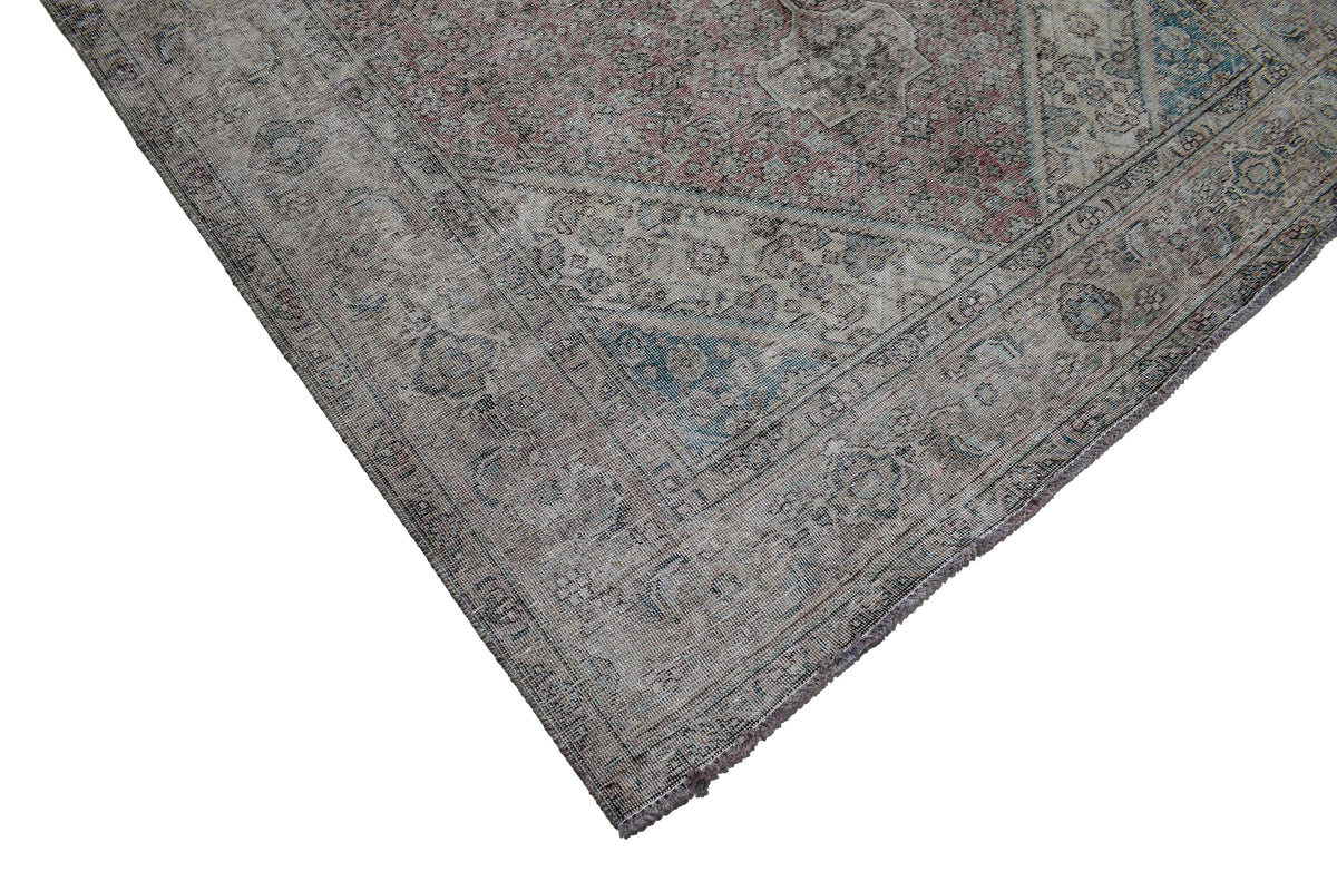 Vintage Distressed Persian Rug – Sand Whisper