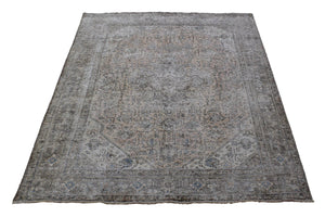 DISTRESSED Vintage Persian Rug, 197 x 282 cm