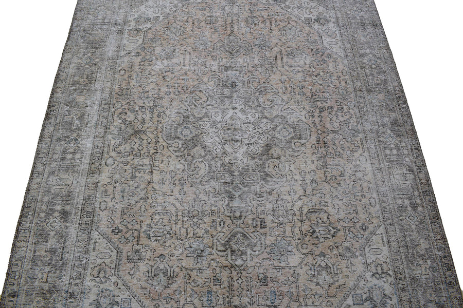 DISTRESSED Vintage Persian Rug, 197 x 282 cm