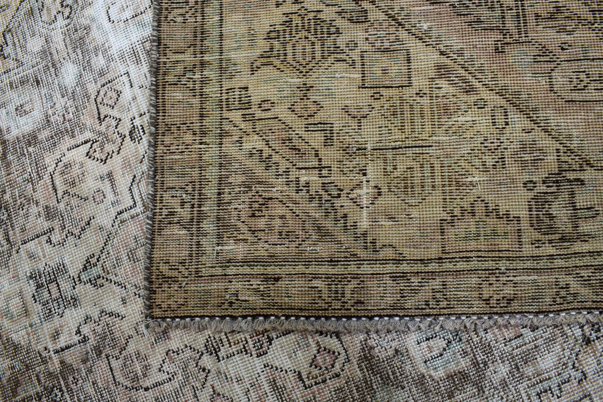 Vintage Distressed Persian Rug – Ivory Patina