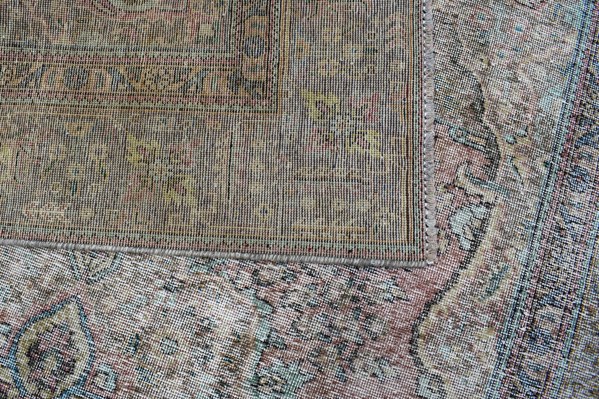 Vintage Distressed Persian Rug – Oatmeal Haze
