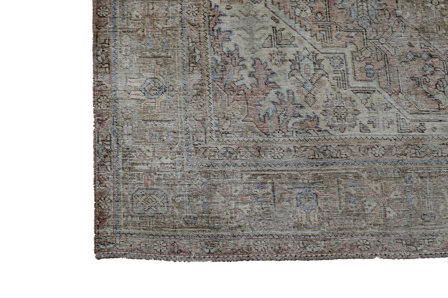 DISTRESSED Vintage Persian Rug, 195 x 277 cm