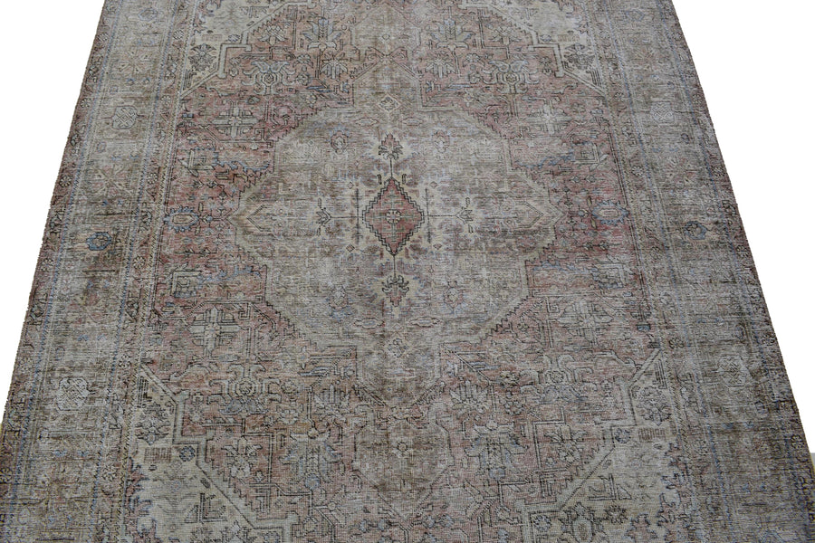 DISTRESSED Vintage Persian Rug, 195 x 277 cm