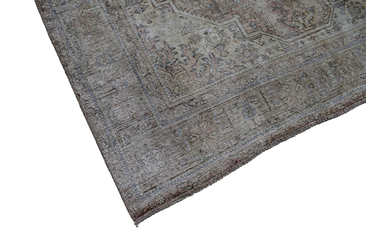 Vintage Distressed Persian Rug – Pebble Mirage
