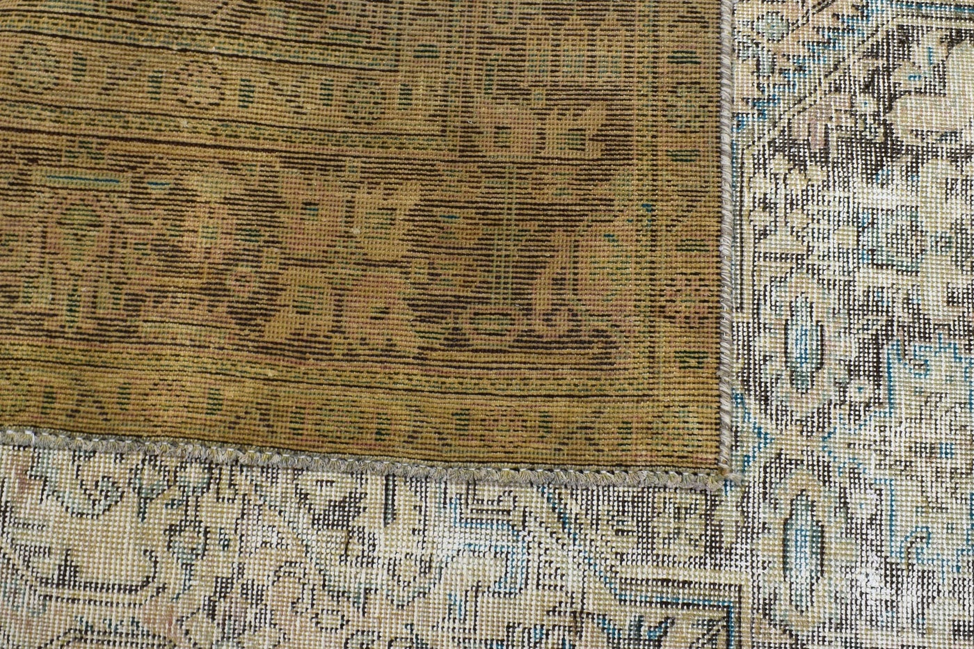 Vintage Distressed Persian Rug – Fawn Mirage