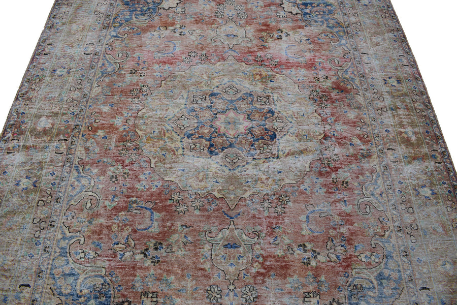 DISTRESSED Vintage Persian Rug, 190 x 287 cm