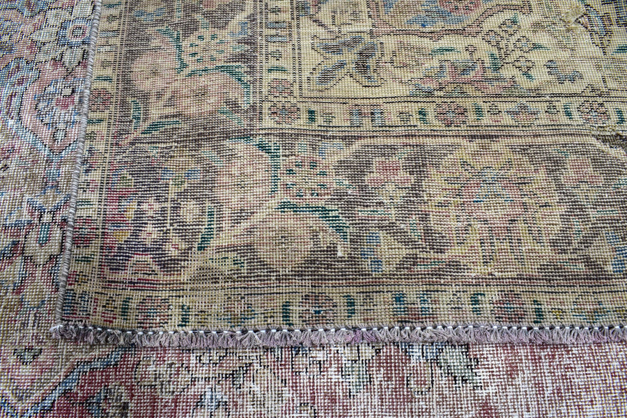 DISTRESSED Vintage Persian Rug, 190 x 282 cm
