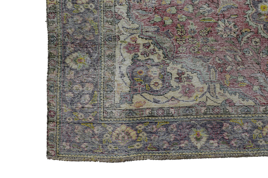 DISTRESSED Vintage Persian Rug, 195 x 275 cm