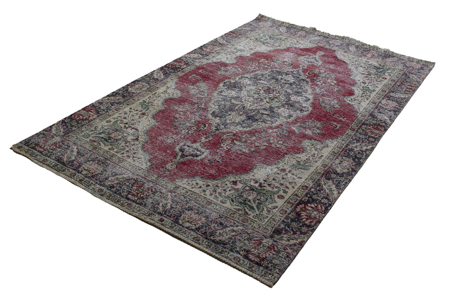 DISTRESSED Vintage Persian Rug, 181 x 285 cm