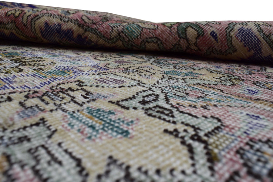 DISTRESSED Vintage Persian Rug, 194 x 268 cm