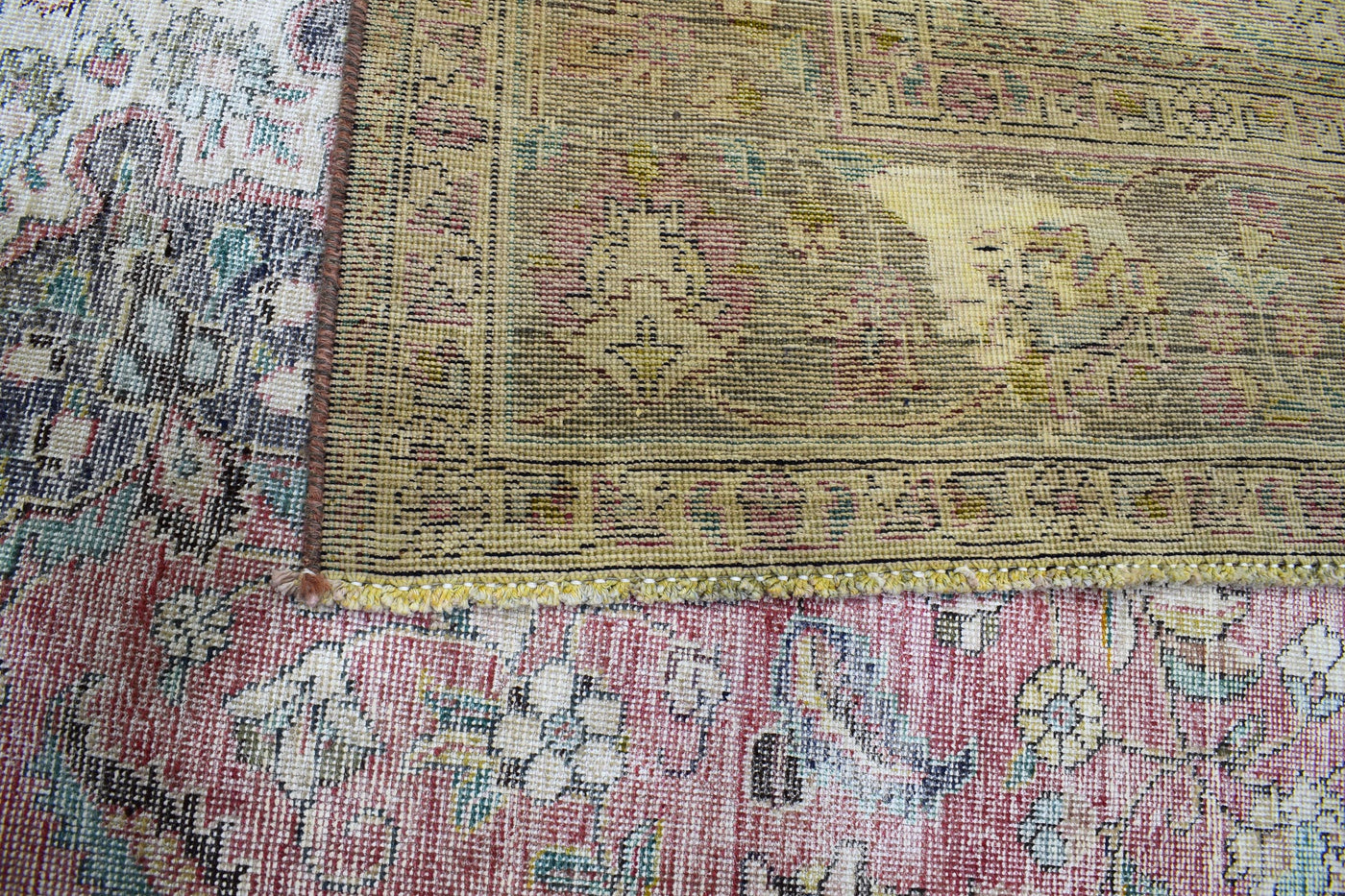 Vintage Distressed Persian Rug – Alabaster Haze