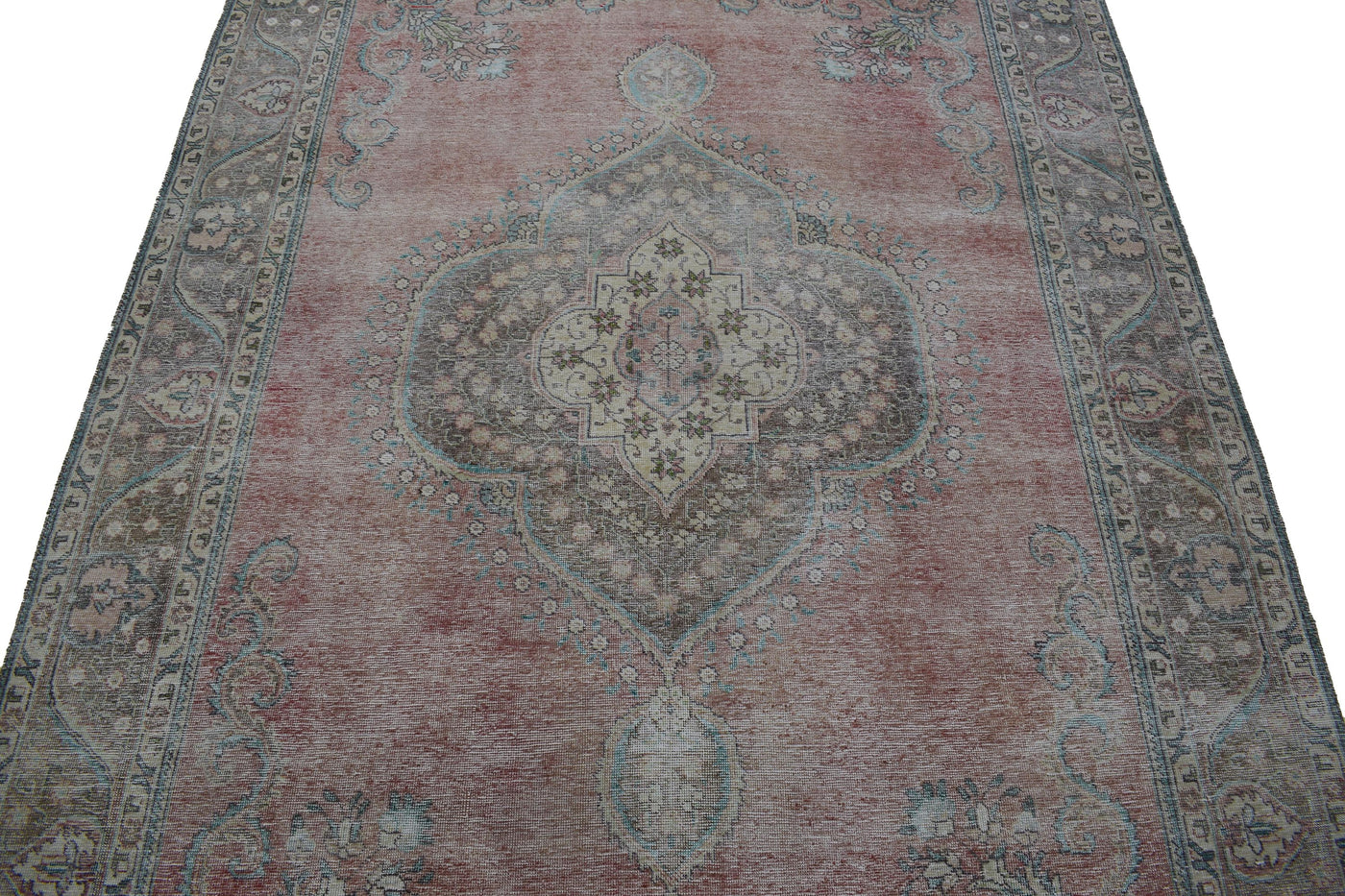 Vintage Distressed Persian Rug – Wheat Mirage