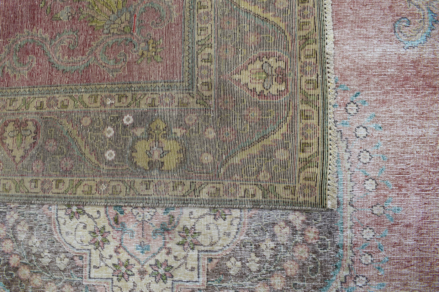 Vintage Distressed Persian Rug – Wheat Mirage