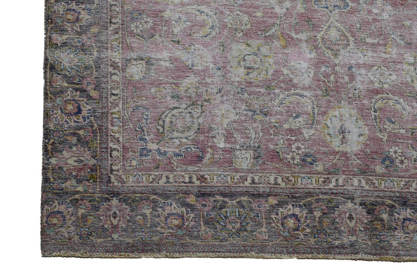 Vintage Distressed Persian Rug – Ivory Relic
