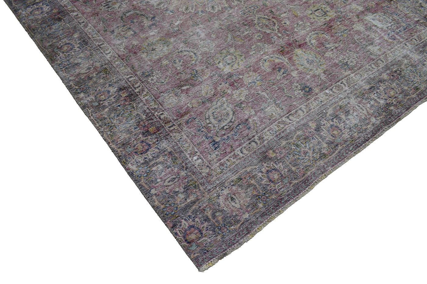 Vintage Distressed Persian Rug – Ivory Relic