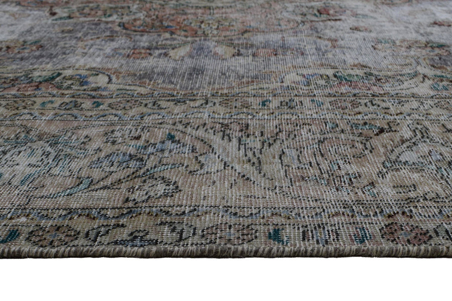 DISTRESSED Vintage Persian Rug, 240 x 317 cm