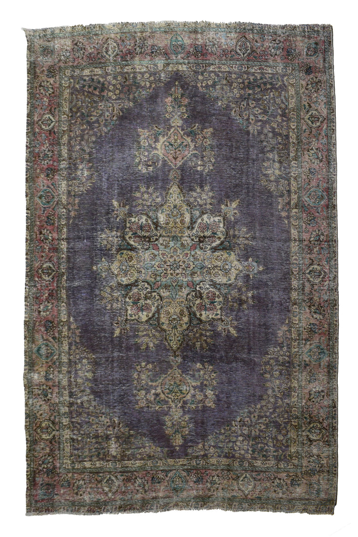 DISTRESSED Vintage Persian Rug, 235 x 333 cm