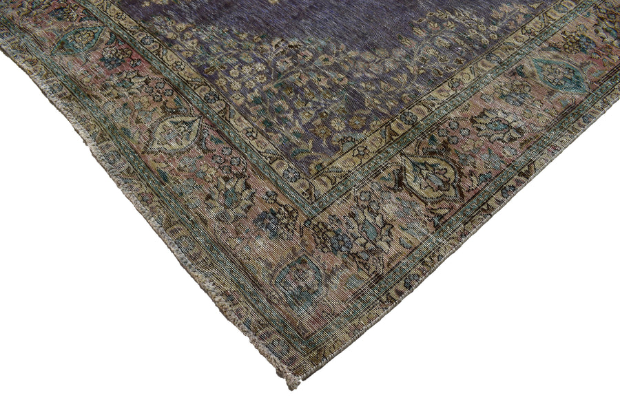 DISTRESSED Vintage Persian Rug, 235 x 333 cm
