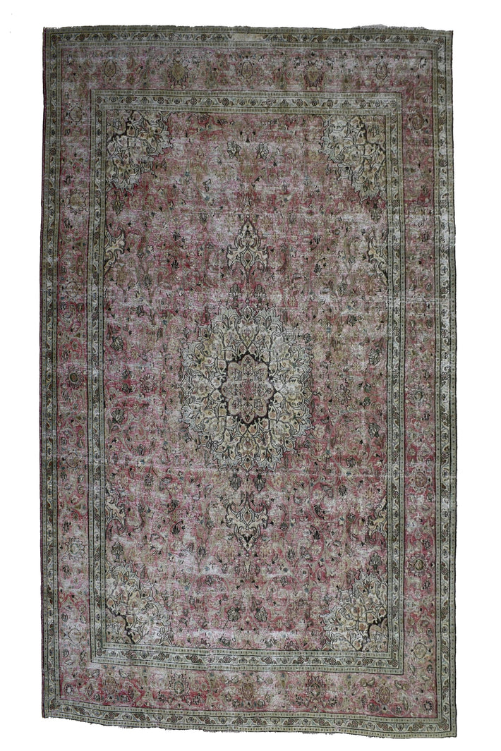 DISTRESSED Vintage Persian Rug, 280 x 380 cm
